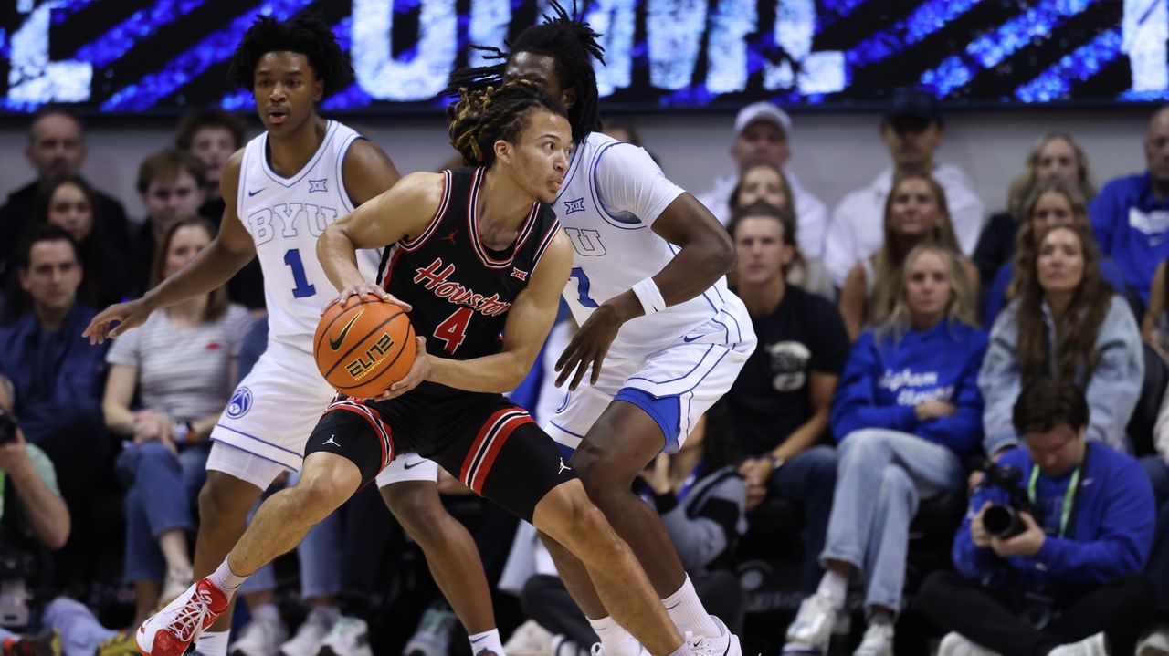 No. 8 Houston pulls away late to hand No. 16 BYU fourth straight loss, 77-66