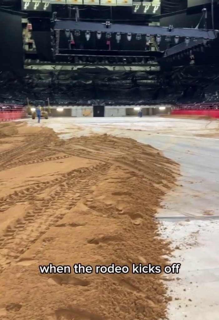 How does the Frost Bank Center transform into the home of the San Antonio Stock Show & Rodeo?