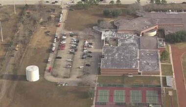 CenterPoint restores power to 1,300 customers after excavator hits power line in Webster