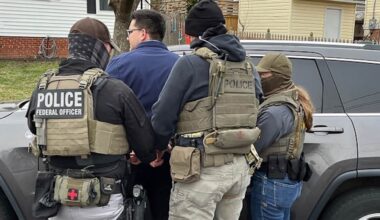 Does Texas' 'Stand Your Ground' law apply when masked, unidentified ICE agents enter a home?