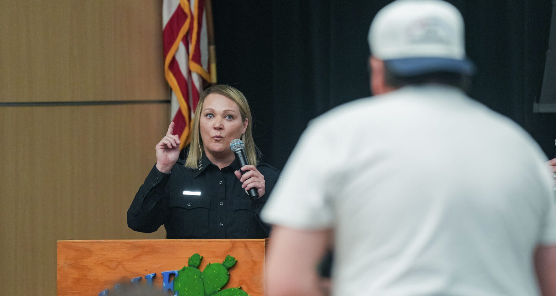 Texas agencies leave ICE warrant calls to officer discretion