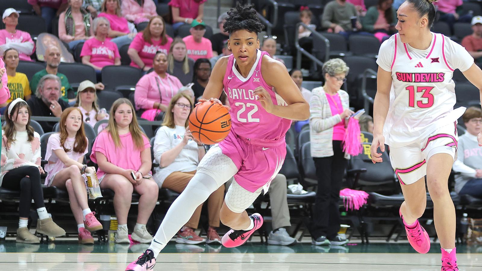 WBB huddle vs TCU 2026