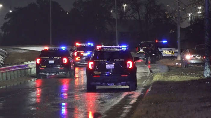 2 hospitalized after crash on Interstate 37 involving suspected intoxicated driver, SAPD says