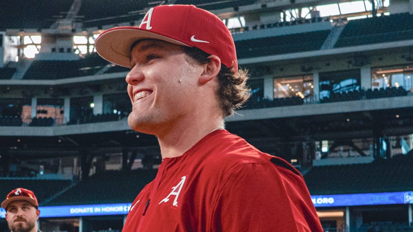 Arkansas-TCU Showdown Puts Two Top-10 Teams on One Field in Arlington