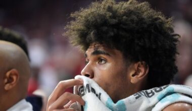 Arizona loses star Koa Peat to injury in loss to Texas Tech