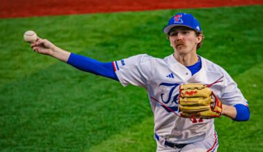 Diamond ‘Dogs Sweep Saturday Doubleheader, Clinch Series Win Over Houston Christian