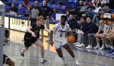 Chaps Show Alumni Some Love With Homecoming Blowout