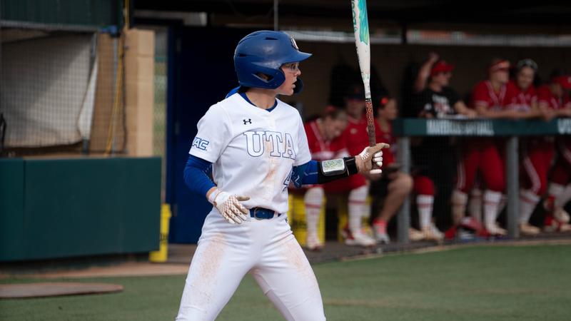 Late Rally Comes Up Short as Mavericks Fall to Iowa State, 15-11