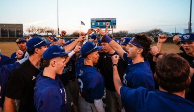 Baseball Falls in Series Closing Doubleheader at Texas A&M-Corpus Christi