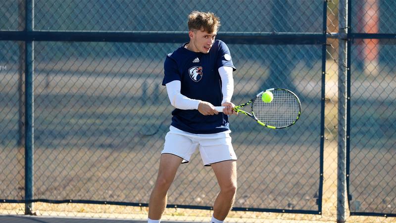 #7 Patriots Drop #5 Chaps, Take 5th at ITA Indoors