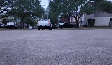 Man arrested for allegedly trying to entice junior high student into truck in Cinco Ranch