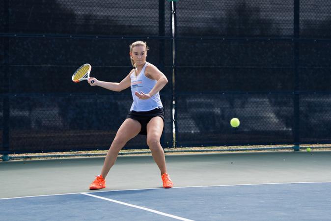 Women's Tennis falls in matchup with North Texas
