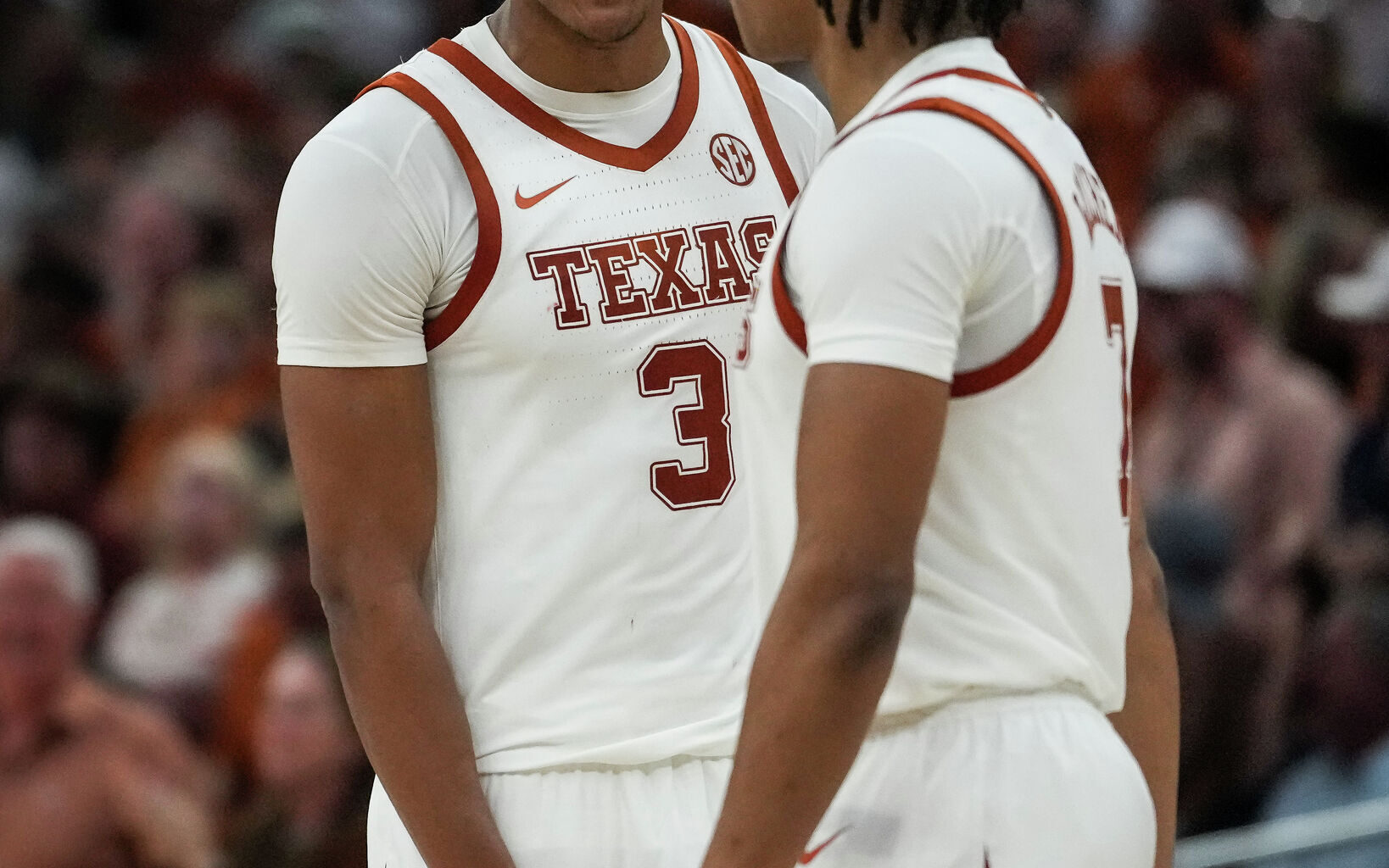 Why Texas basketball is flawed but dangerous heading to March