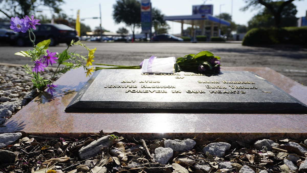 Memorial for victims of unsolved murder