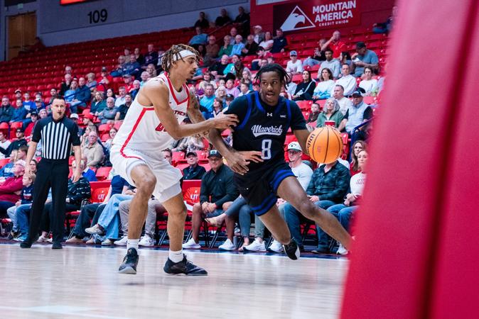 MBB: UTA Stymies Utah Tech in 63-50 Victory