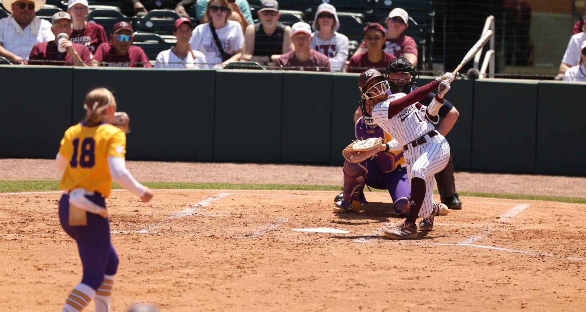 Texas A&M fall to Oregon, rebound against Duke