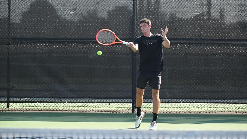 No. 6 Lubbock Christian Takes Finale Over No. 24 Bisons