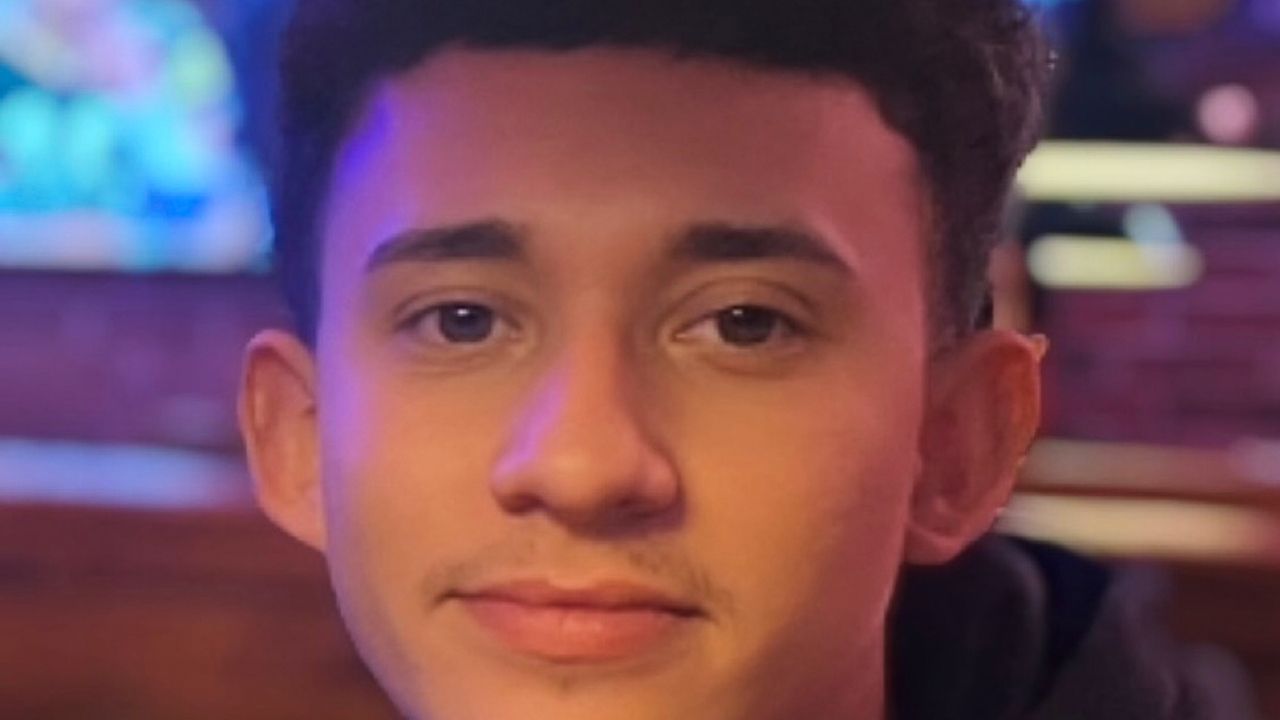 Witness who saw friend fatally shot by immigration agent in Texas last year dies in car accident