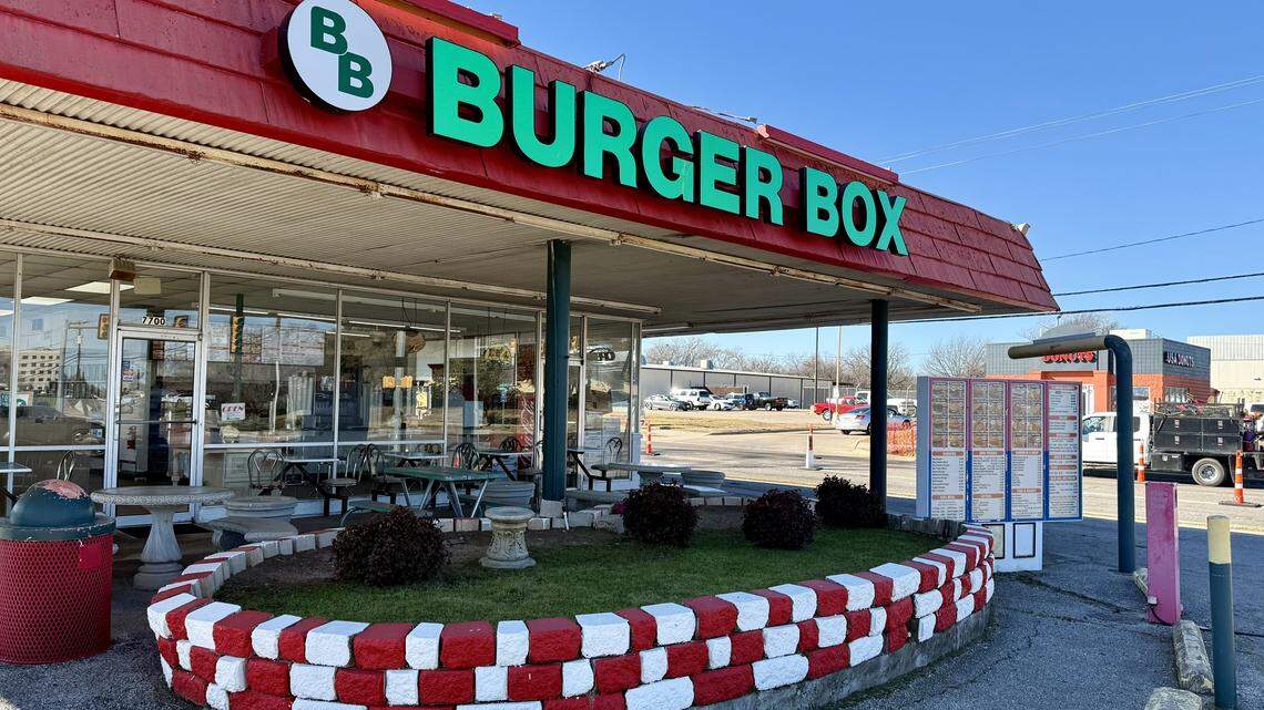 At 48, Burger Box offers variety, value around Fort Worth