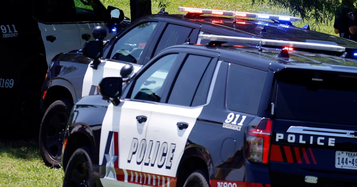 Arlington ISD school bus with students on board hits, kills 67-year-old bicyclist