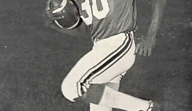 Ed Roby protects history of PVIL, Austin's stars