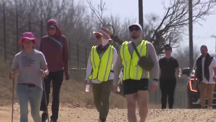 Faith leaders begin 90-mile march from Dilley calling for release of children, parents in ICE custody