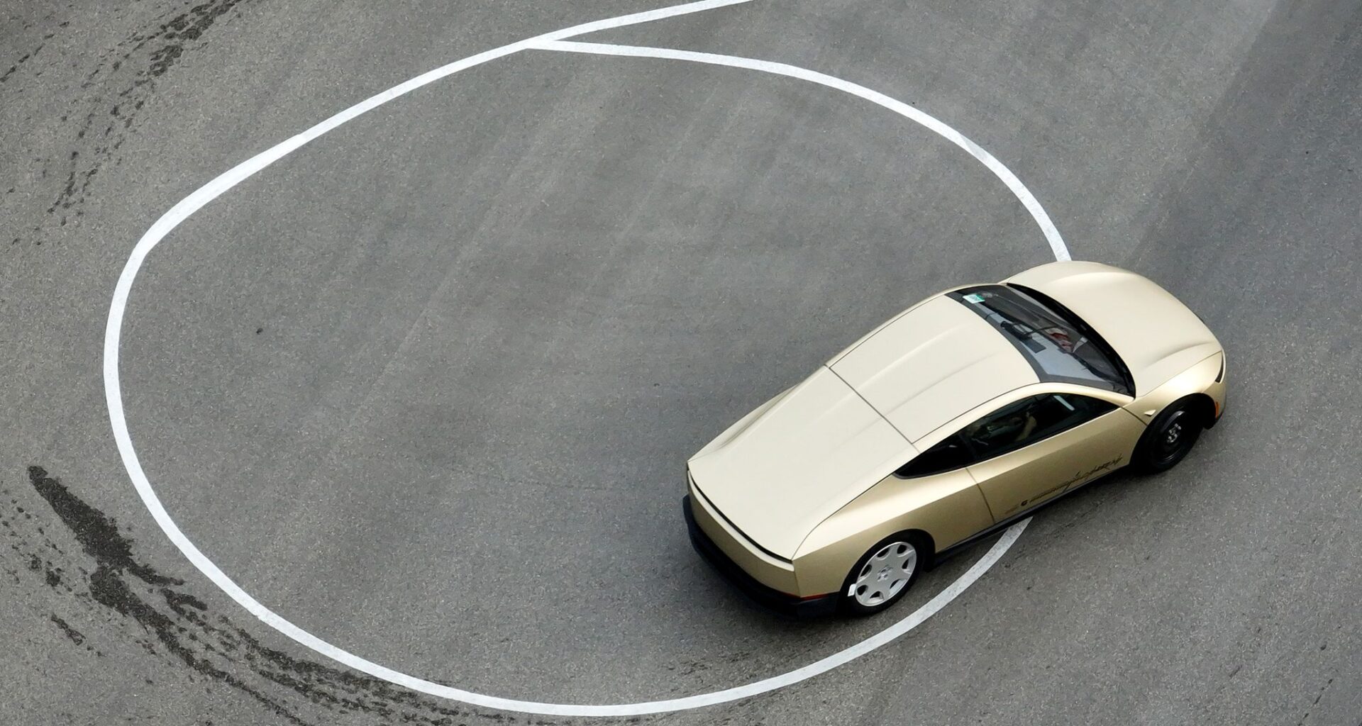 Tesla executive exodus continues with Cybercab boss departure