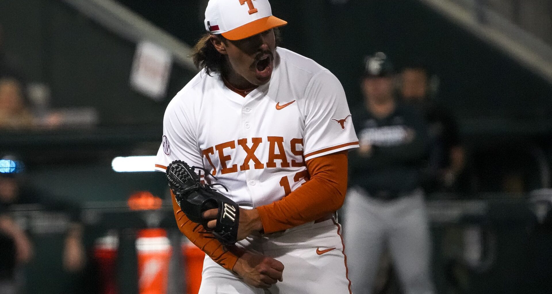Texas baseball vs Coastal Carolina game score: Live updates