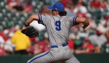 Mavericks Stun No. 6 Arkansas, Secure Second Top-10 Win of Season