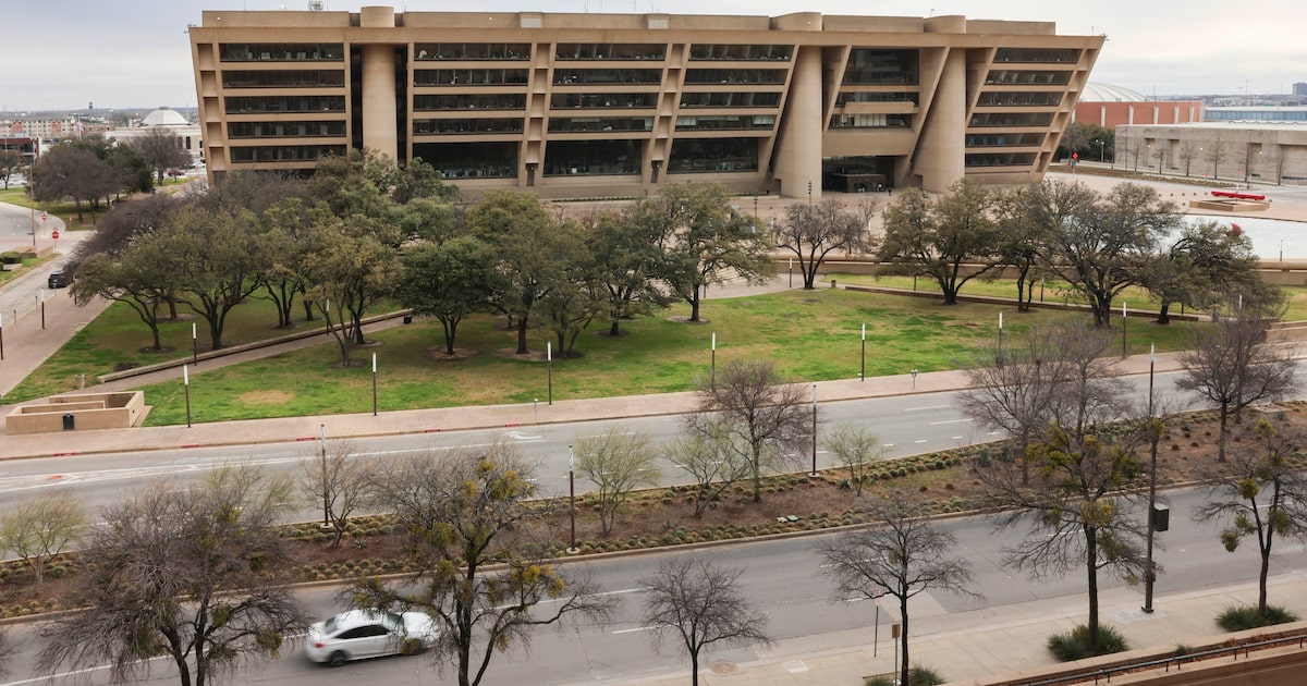 Dallas, we must seize this opportunity for downtown