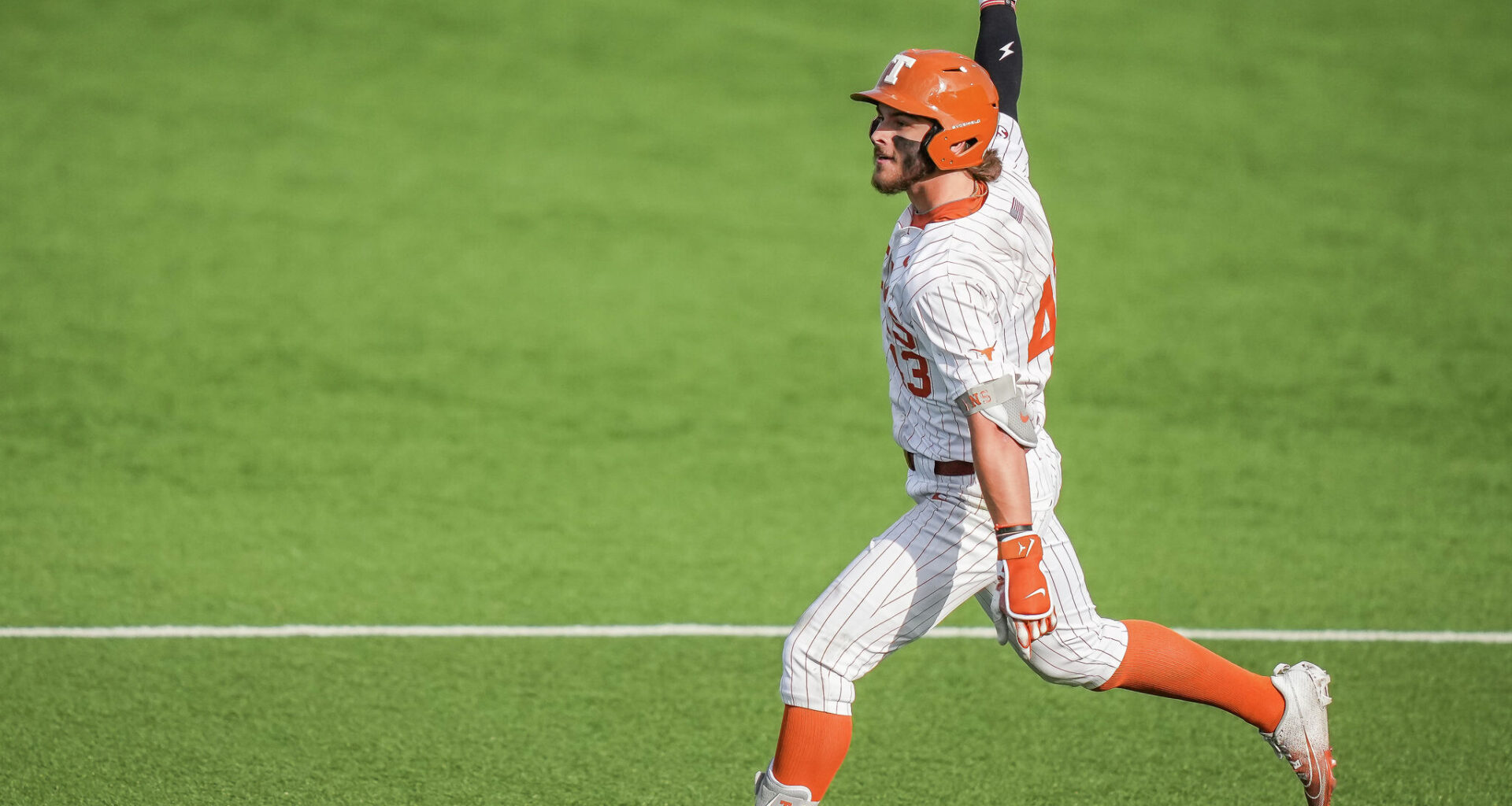 How Texas Longhorns ate their way to early-season baseball dominance