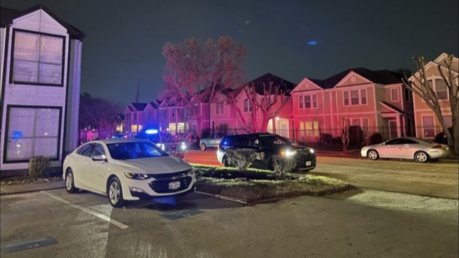 13-year-old girl killed in stabbing in northwest Houston, 10-year-old boy detained, HPD says