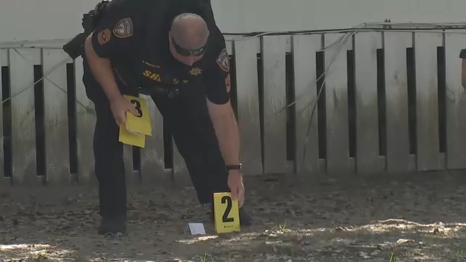 Teen injured and rushed to hospital, suspect search underway after shooting in Baytown, HCSO says