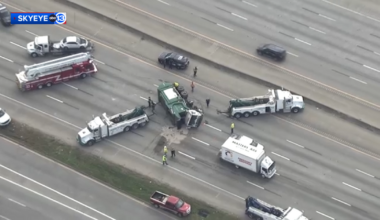 13 Alert Traffic: 3-vehicle crash on 610 South Loop at Buffalo Speedway casues all westbound lanes to shutdown