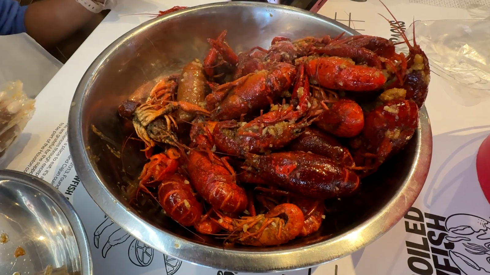 Crawfish Cafe: Where Cajun meets Vietnamese flavors