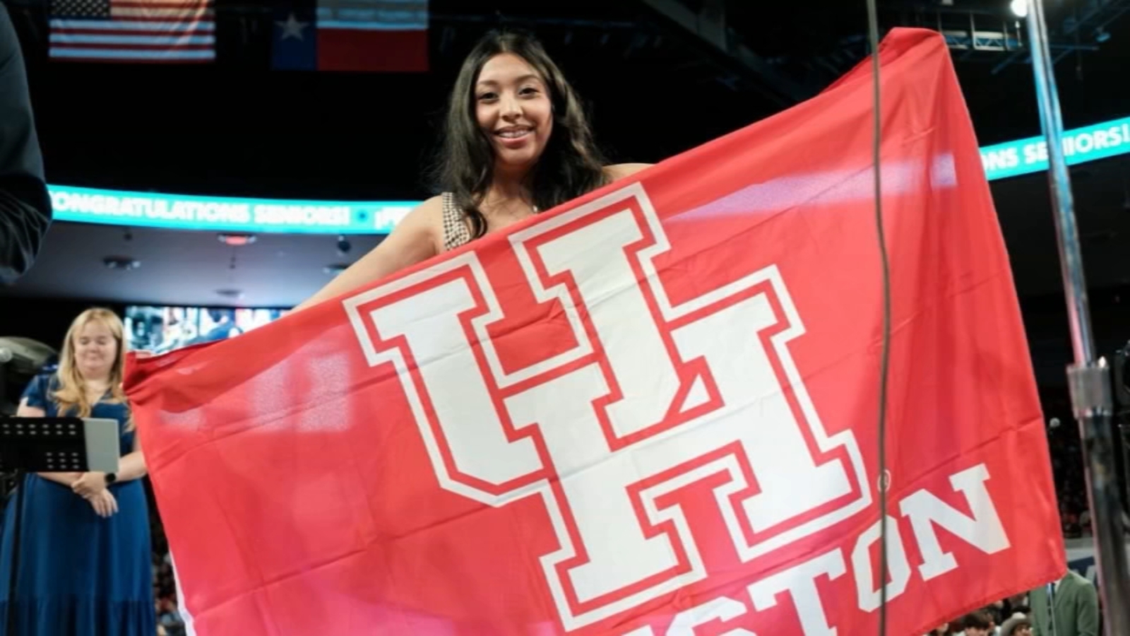 UH freshman pursues higher education dream with HLSR support