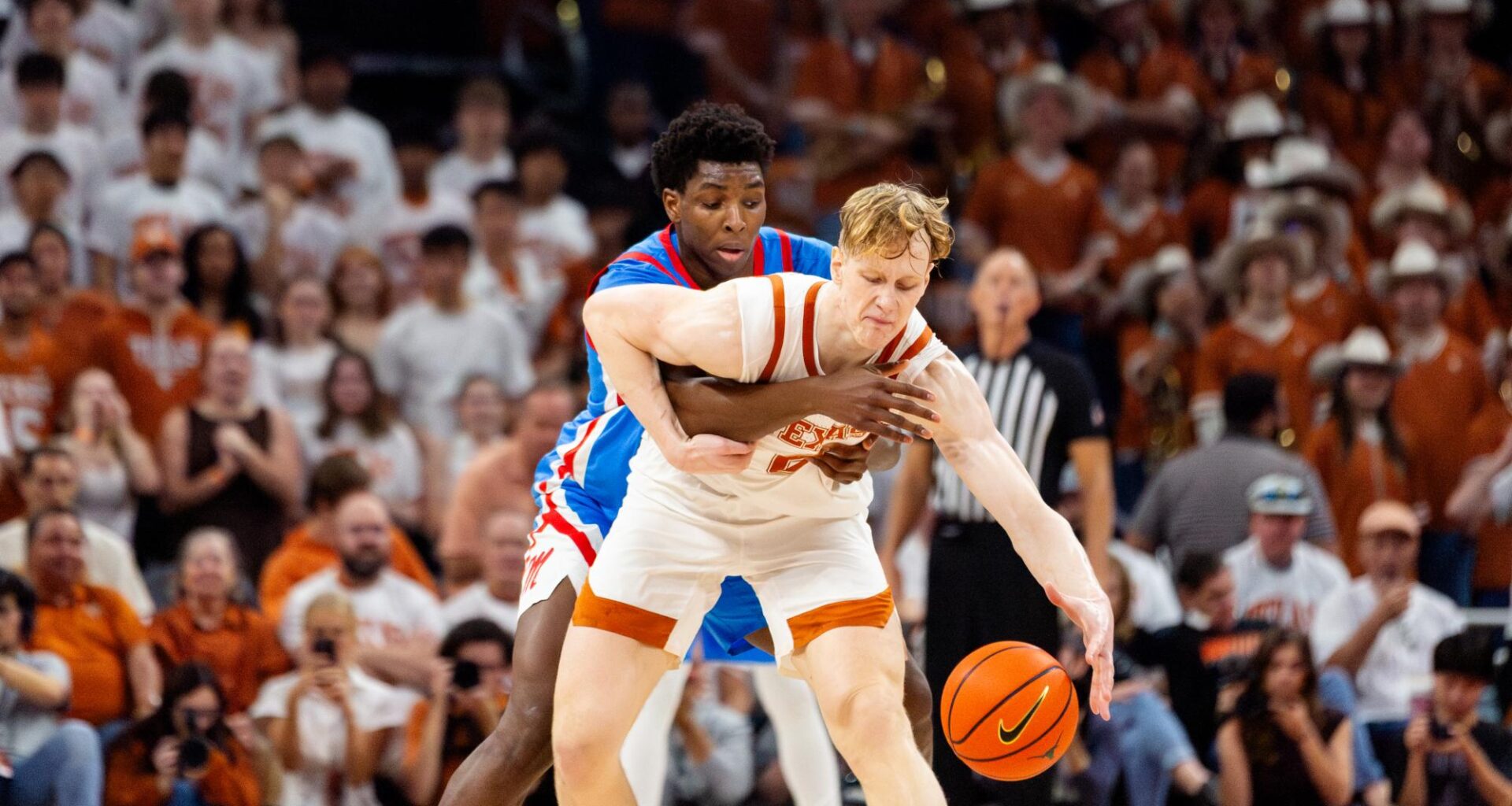 How Texas can upset reigning national champions – The Daily Texan