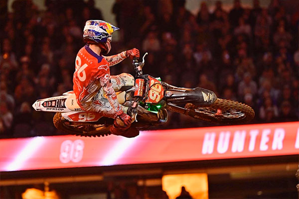 Hunter Lawrence Breaks Through at Arlington Supercross as Pierce Brown Wins 250 East Opener