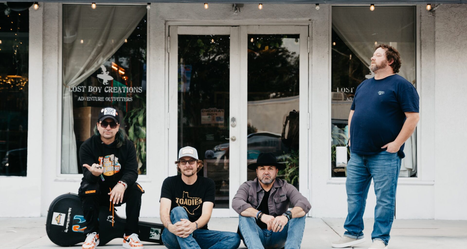 Welcome Back, Cross Canadian Ragweed