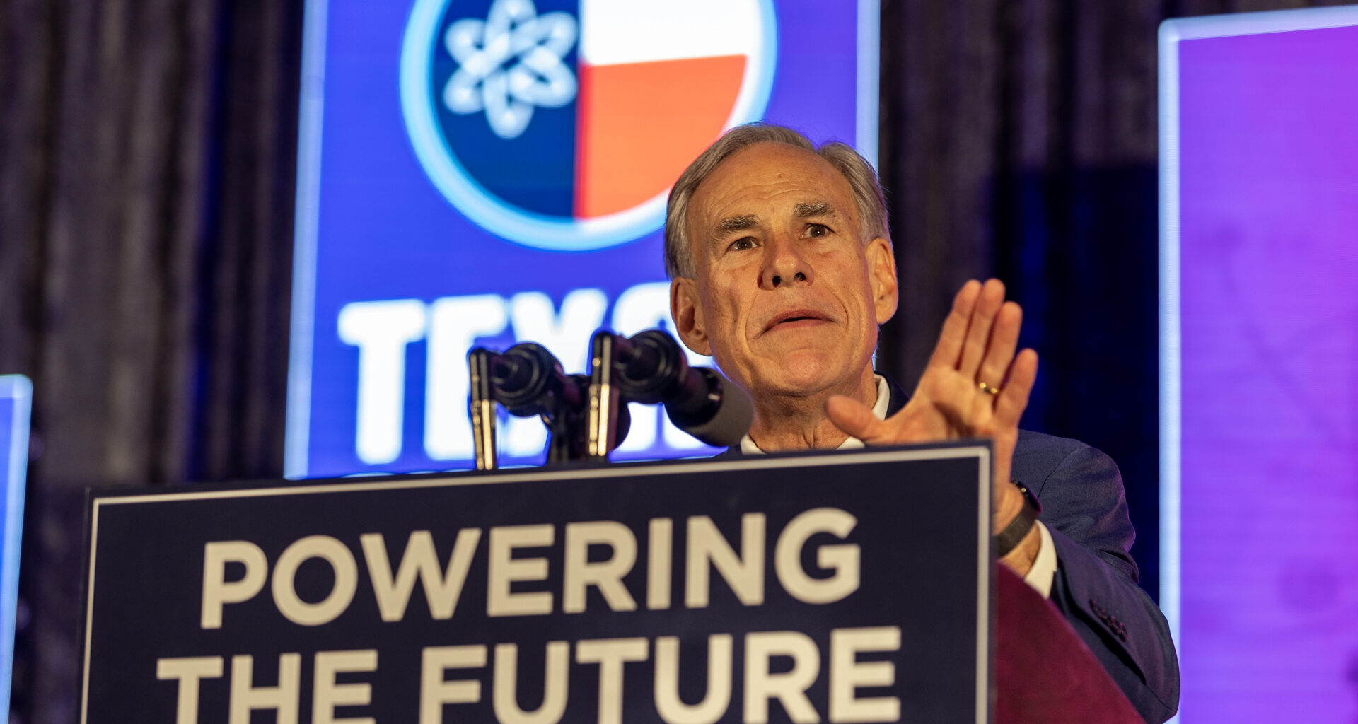 Texas becomes leading test ground for small nuclear reactors