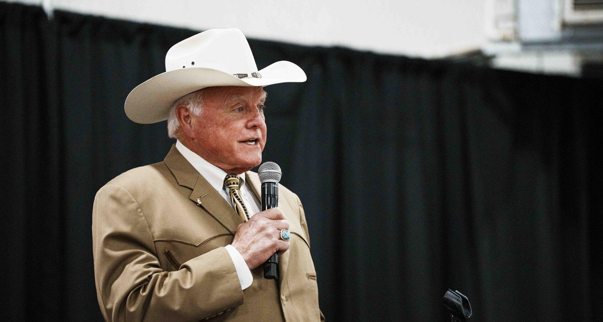 Why Ag Commissioner Sid Miller is the underdog in his primary