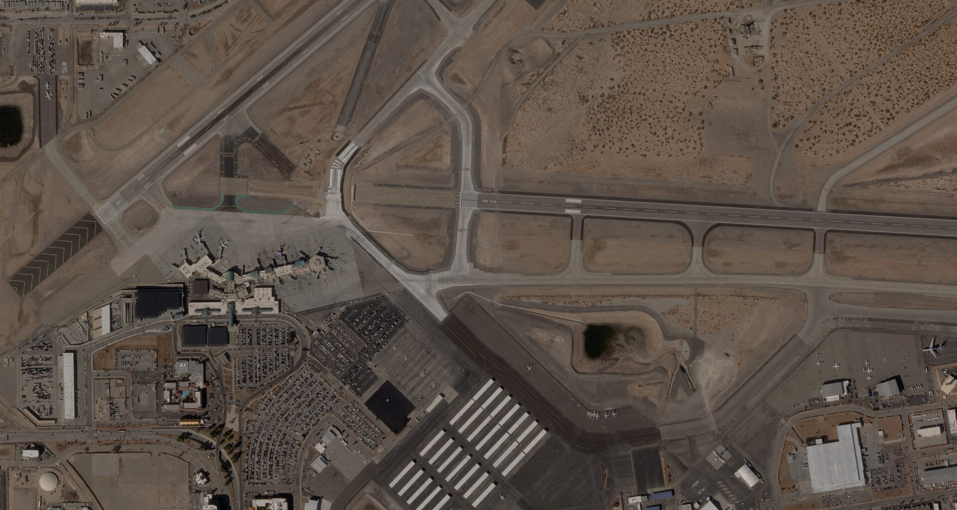 Drone use at center of El Paso airspace shutdown