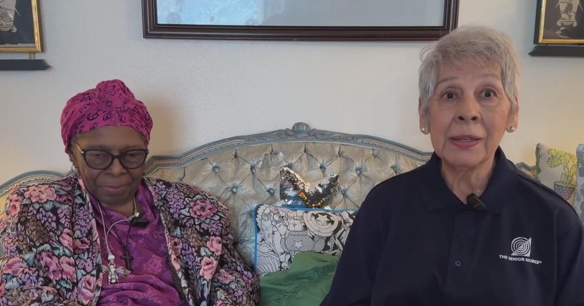 Dallas senior companions fight loneliness through friendship and weekly outings