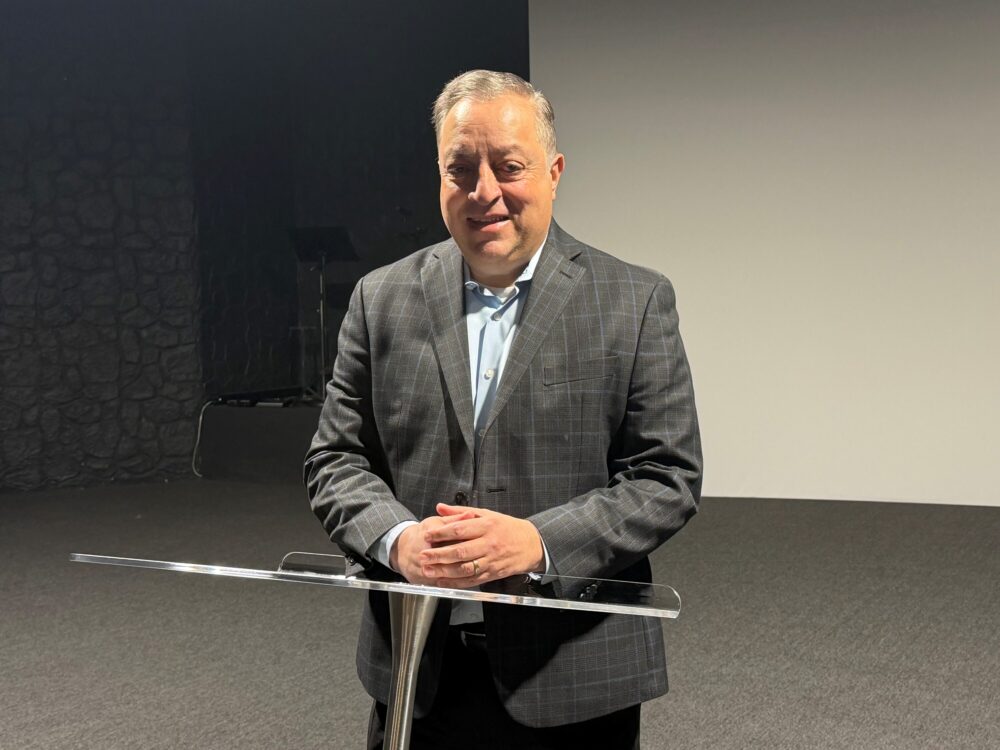 Pastor Hernan Castano