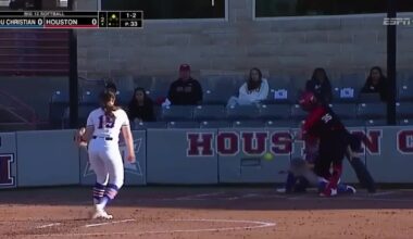 Chapel Hill’s Griffin doubles in Houston win