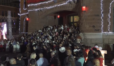 More than 100 couples kick off Valentine’s Day by getting married in downtown