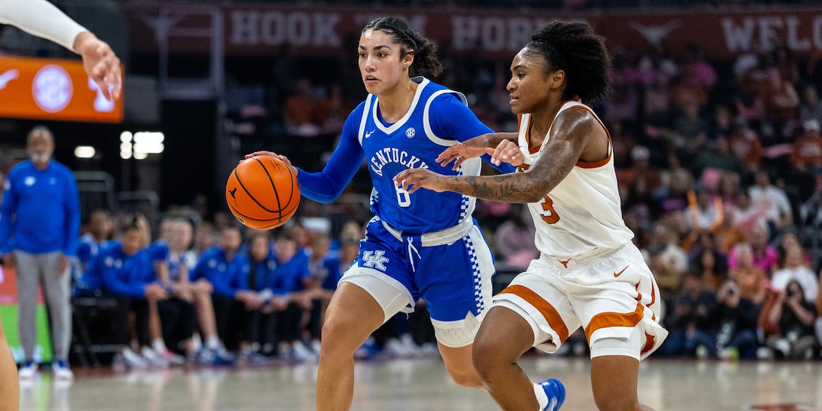 No. 18 Kentucky Wildcats fall on the road 64-53 to No. 4 Texas Longhorns