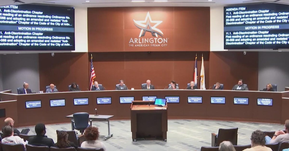 Arlington council's revised anti‑discrimination ordinance prompts Pride event suspension