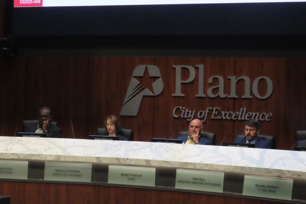 Plano Planning and Zoning commissioners approved two items at their Feb. 2 meeting tied to the former EDS campus as redevelopment plans for the property continue to take shape. (Jacquelyn Burrer/Community Impact)