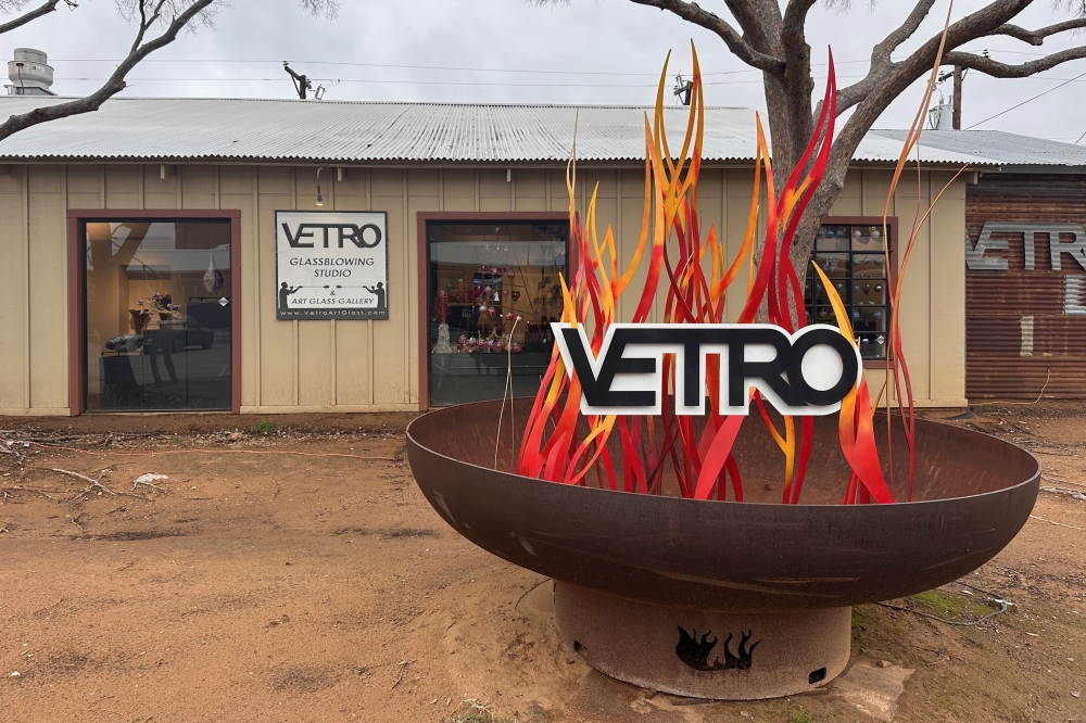 Fire pit and building